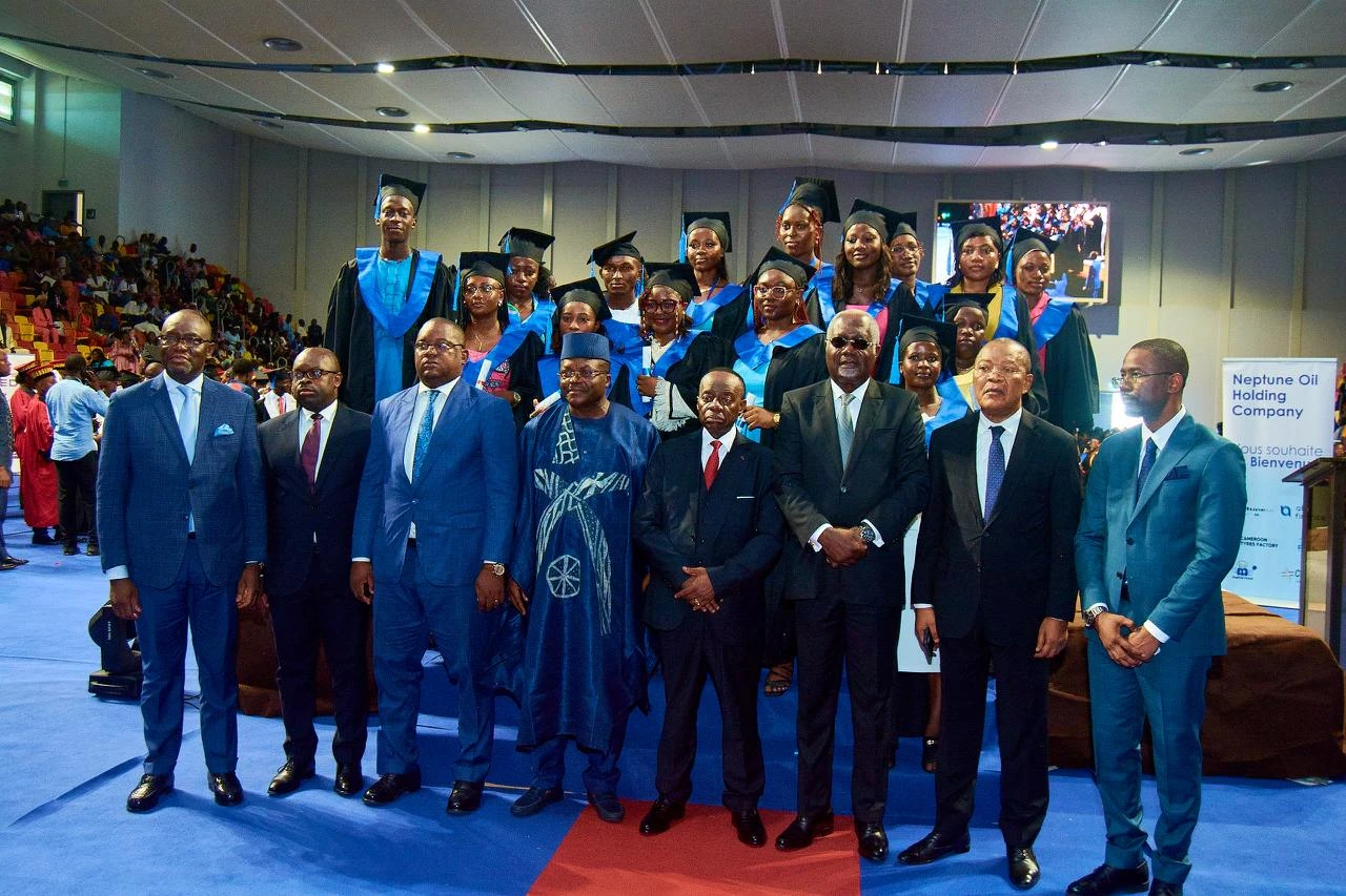 Ceremonie de graduation ESSEC Douala - Photo officielle #024