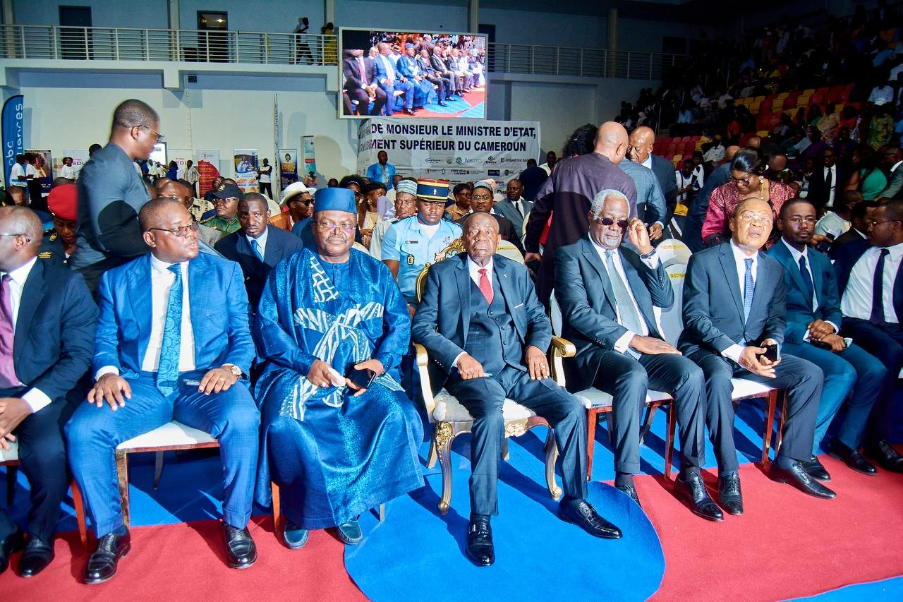 Ceremonie de graduation ESSEC Douala - Photo officielle #027