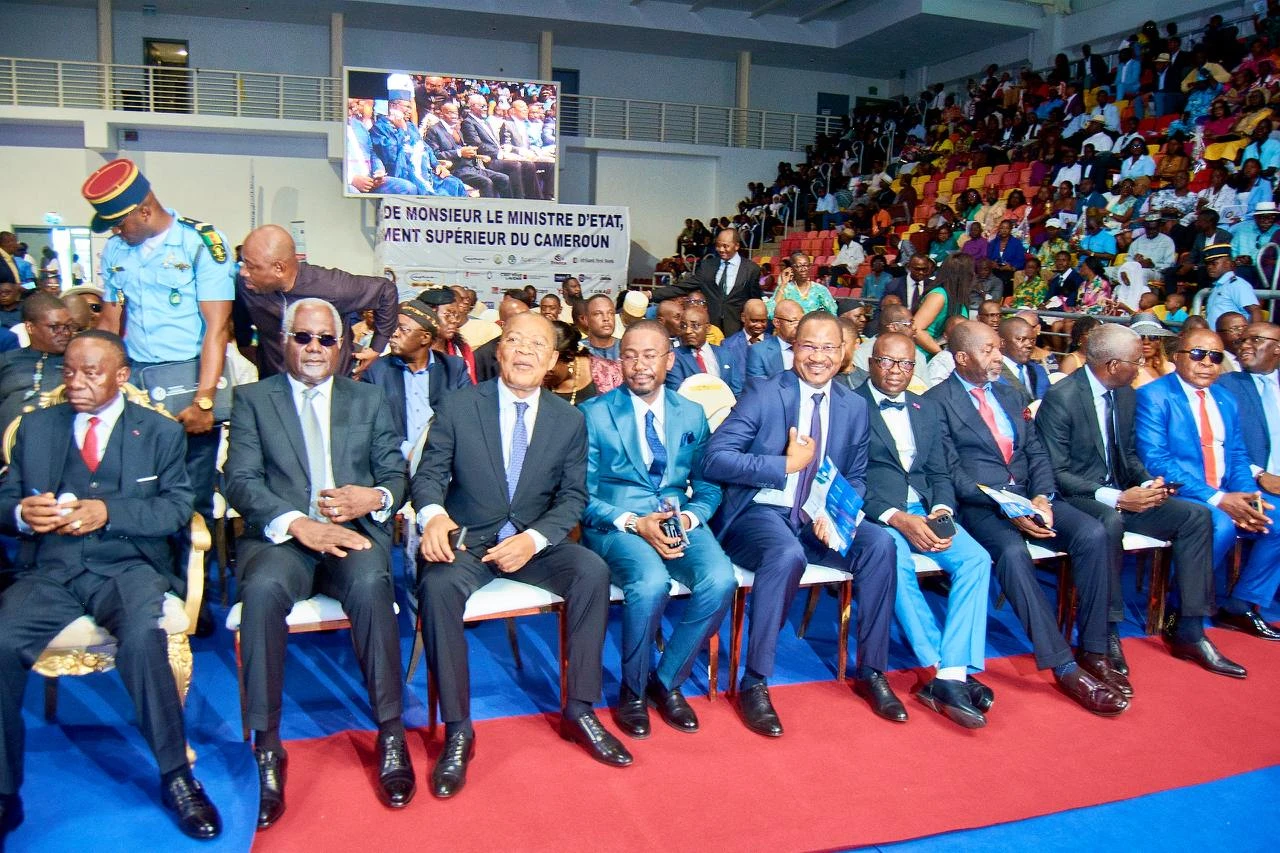 Ceremonie de graduation ESSEC Douala - Photo officielle #031
