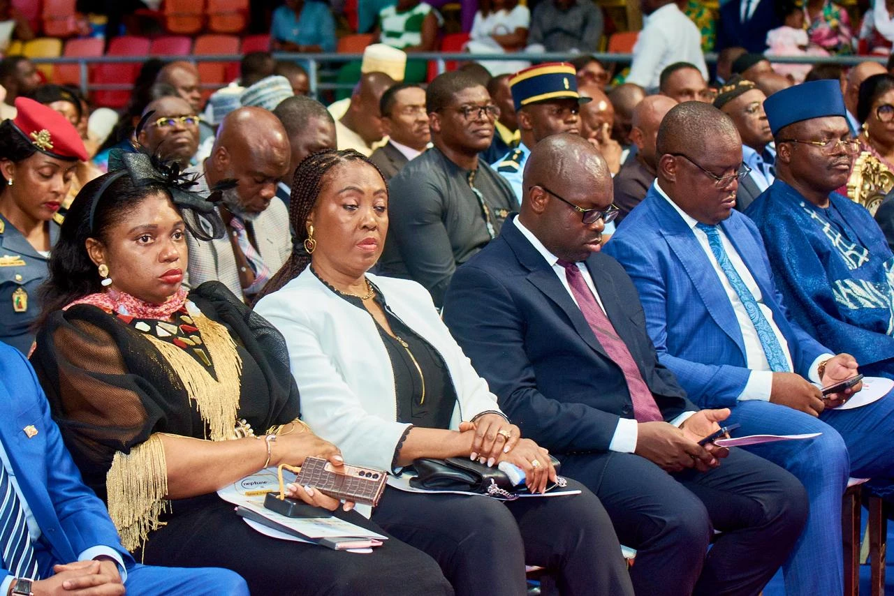 Ceremonie de graduation ESSEC Douala - Photo officielle #065