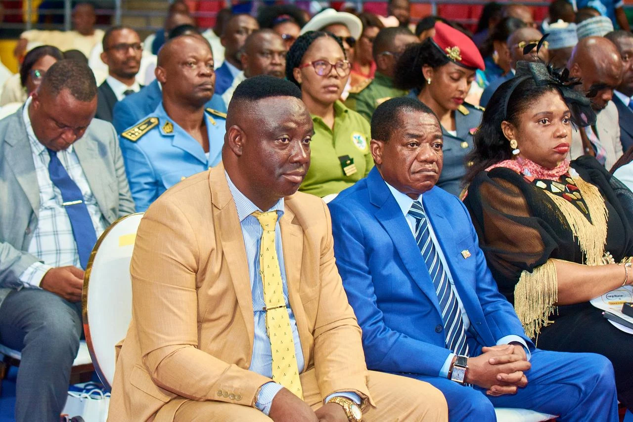 Ceremonie de graduation ESSEC Douala - Photo officielle #067